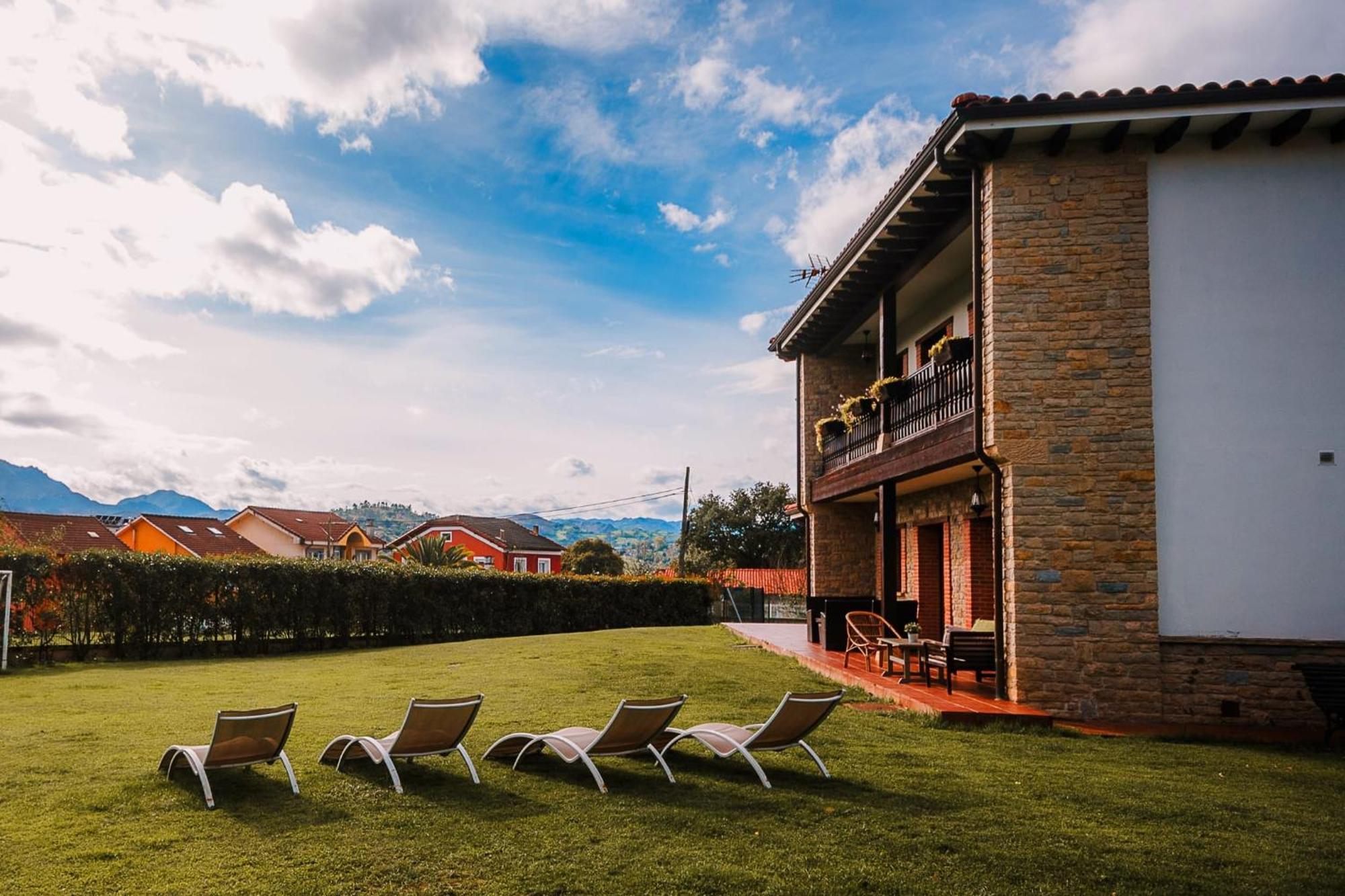 Villa Tiviti Овьедо Экстерьер фото