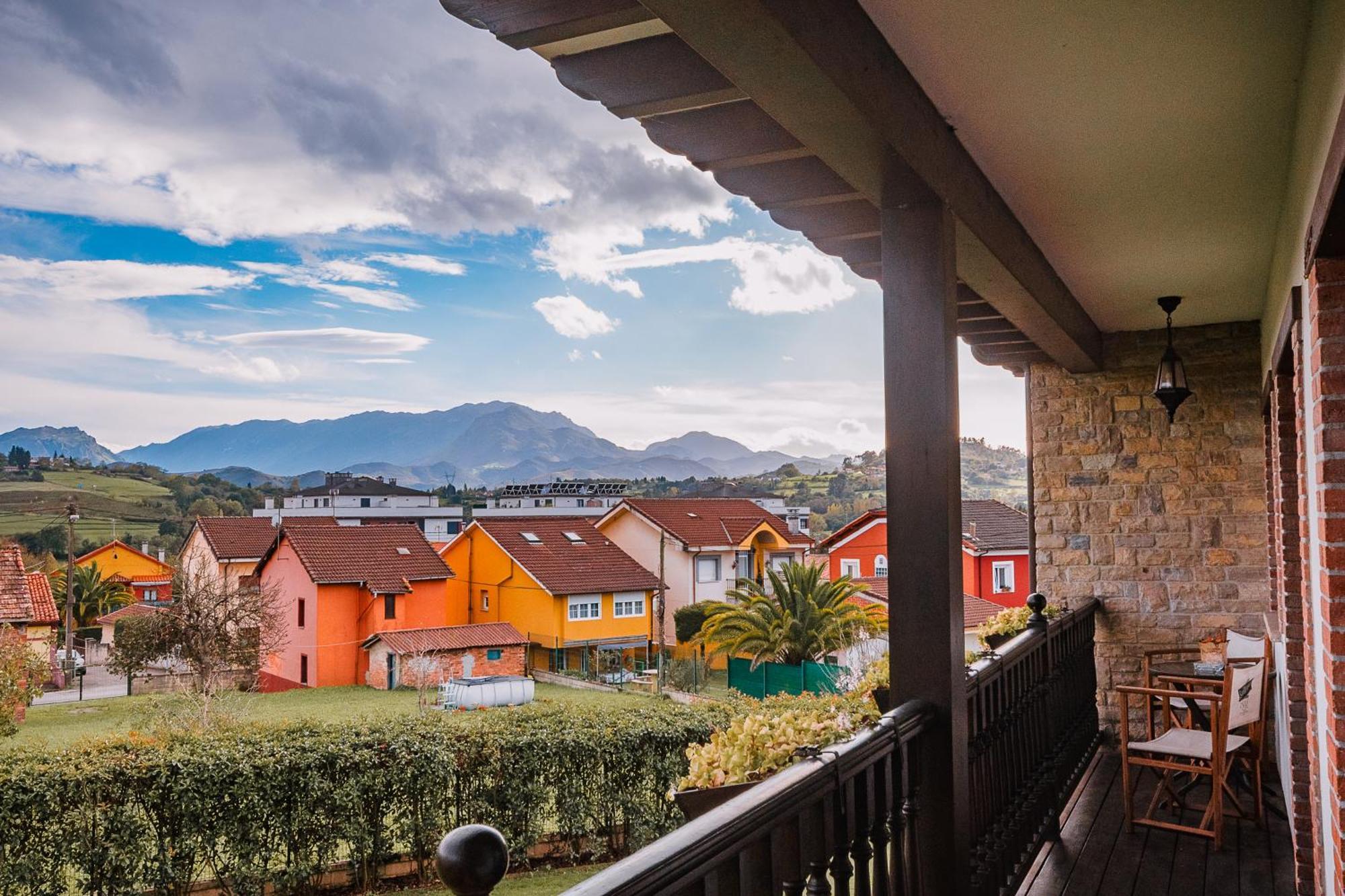 Villa Tiviti Овьедо Экстерьер фото